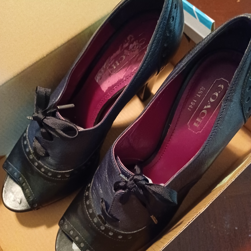 Coach Claudine Peep Toe Lace Up Platform Heels 8.5